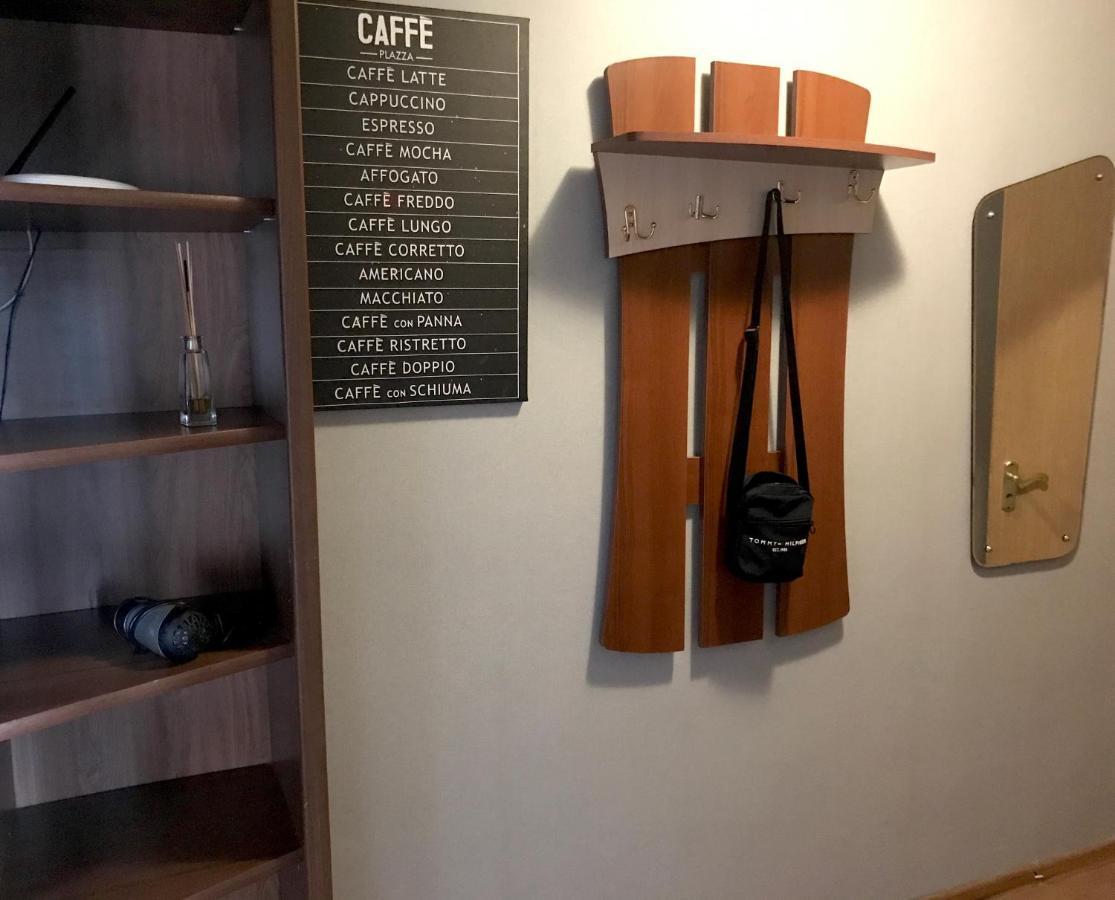 Apartment Olympyska On Velyka Vasylkyvska 45 Kijev Kültér fotó